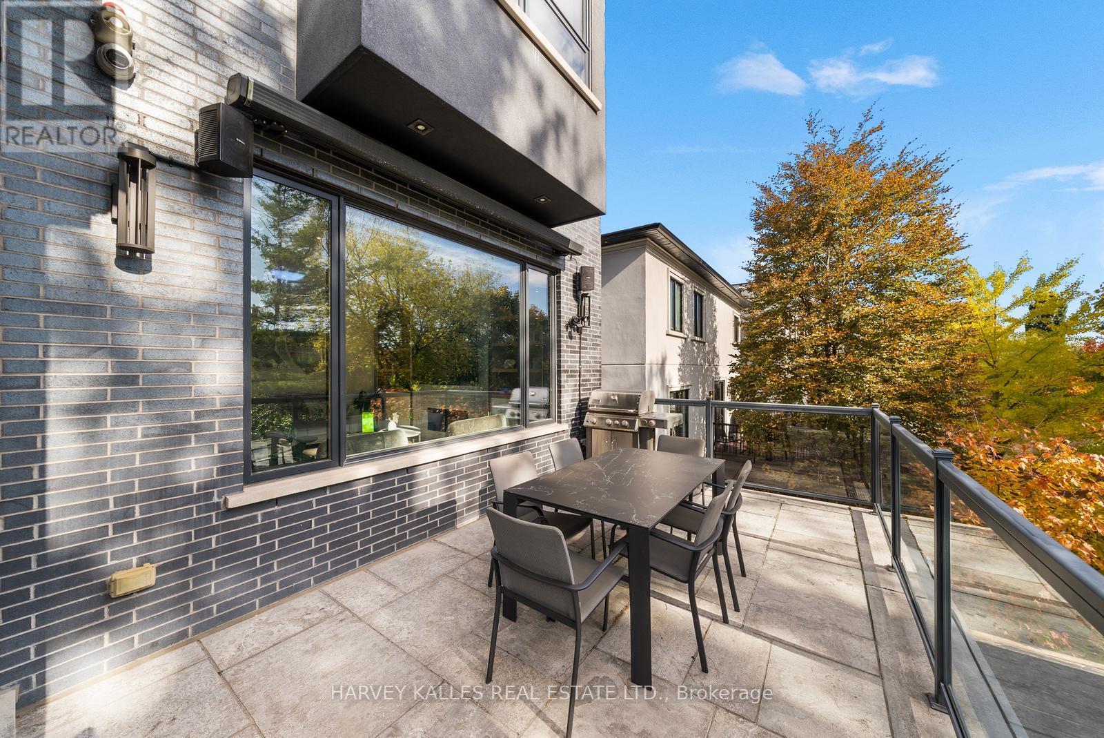 75 Bannockburn Avenue, Toronto, Ontario  M5M 2M9 - Photo 18 - C13792464