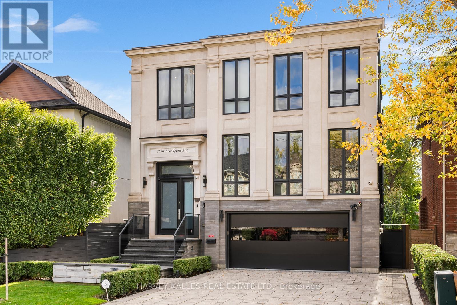 75 Bannockburn Avenue, Toronto, Ontario  M5M 2M9 - Photo 2 - C13792464