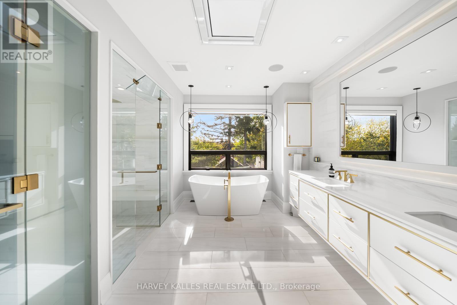 75 Bannockburn Avenue, Toronto, Ontario  M5M 2M9 - Photo 27 - C13792464