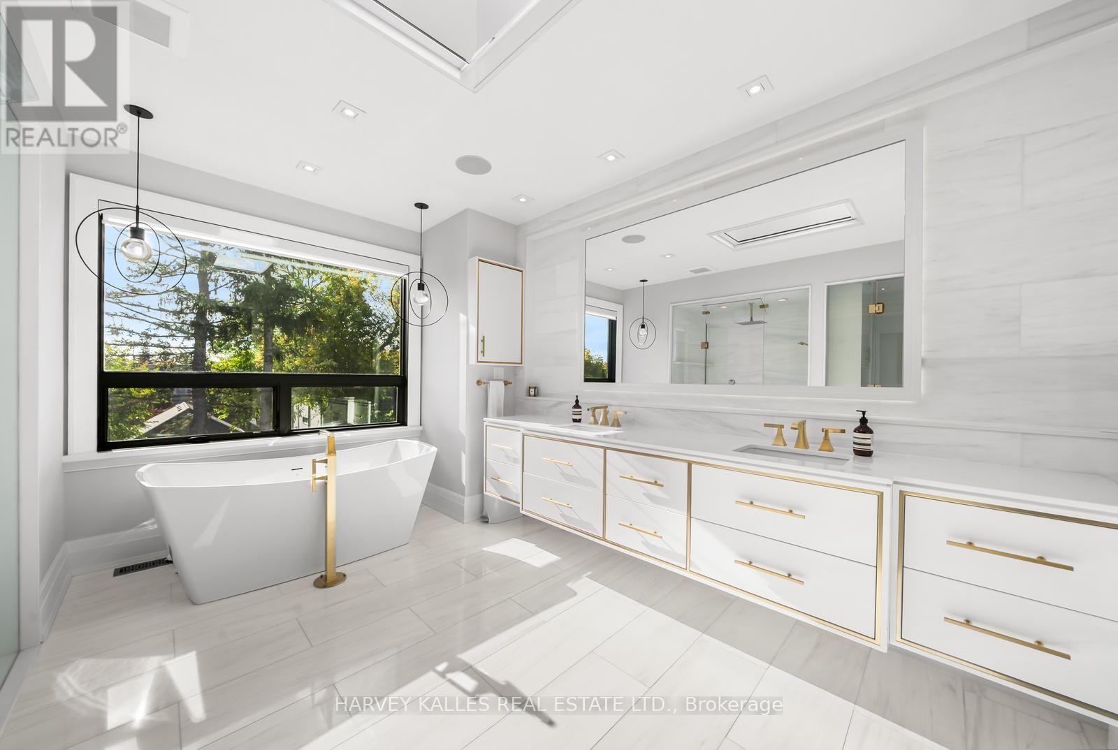 75 Bannockburn Avenue, Toronto, Ontario  M5M 2M9 - Photo 29 - C13792464