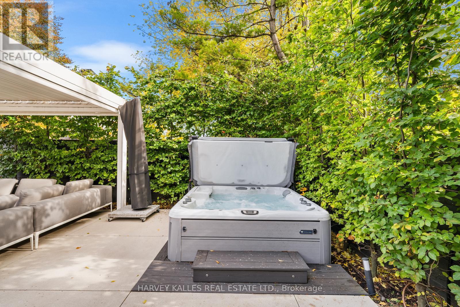 75 Bannockburn Avenue, Toronto, Ontario  M5M 2M9 - Photo 45 - C13792464