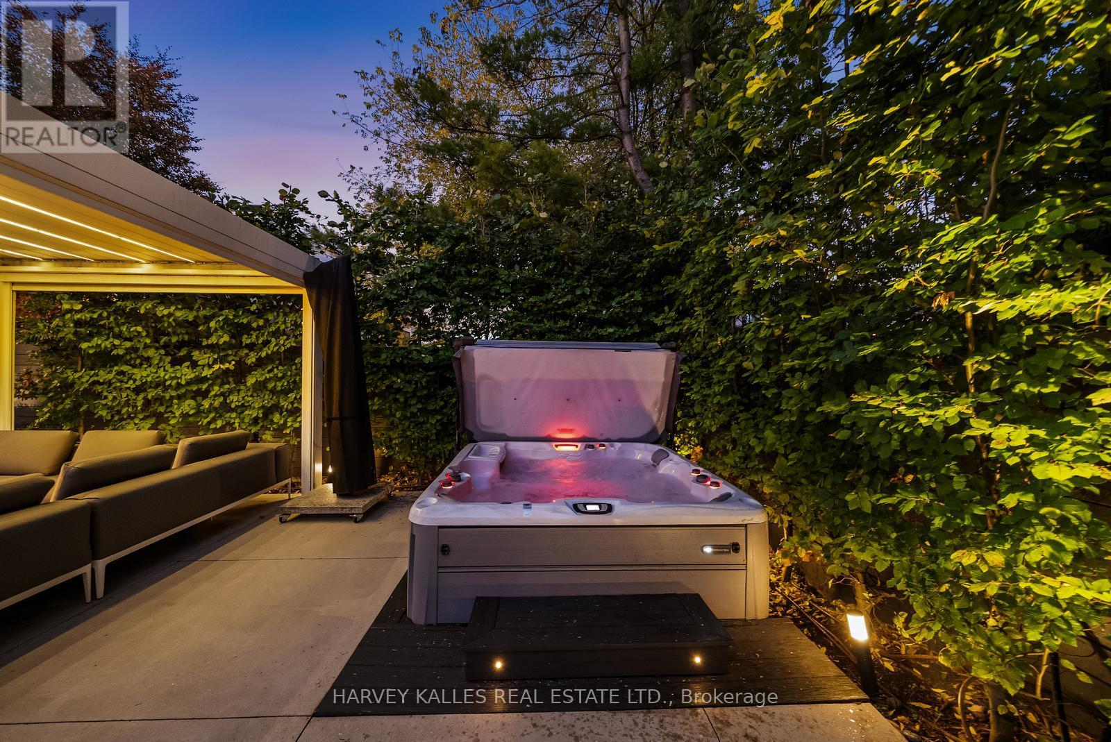 75 Bannockburn Avenue, Toronto, Ontario  M5M 2M9 - Photo 46 - C13792464