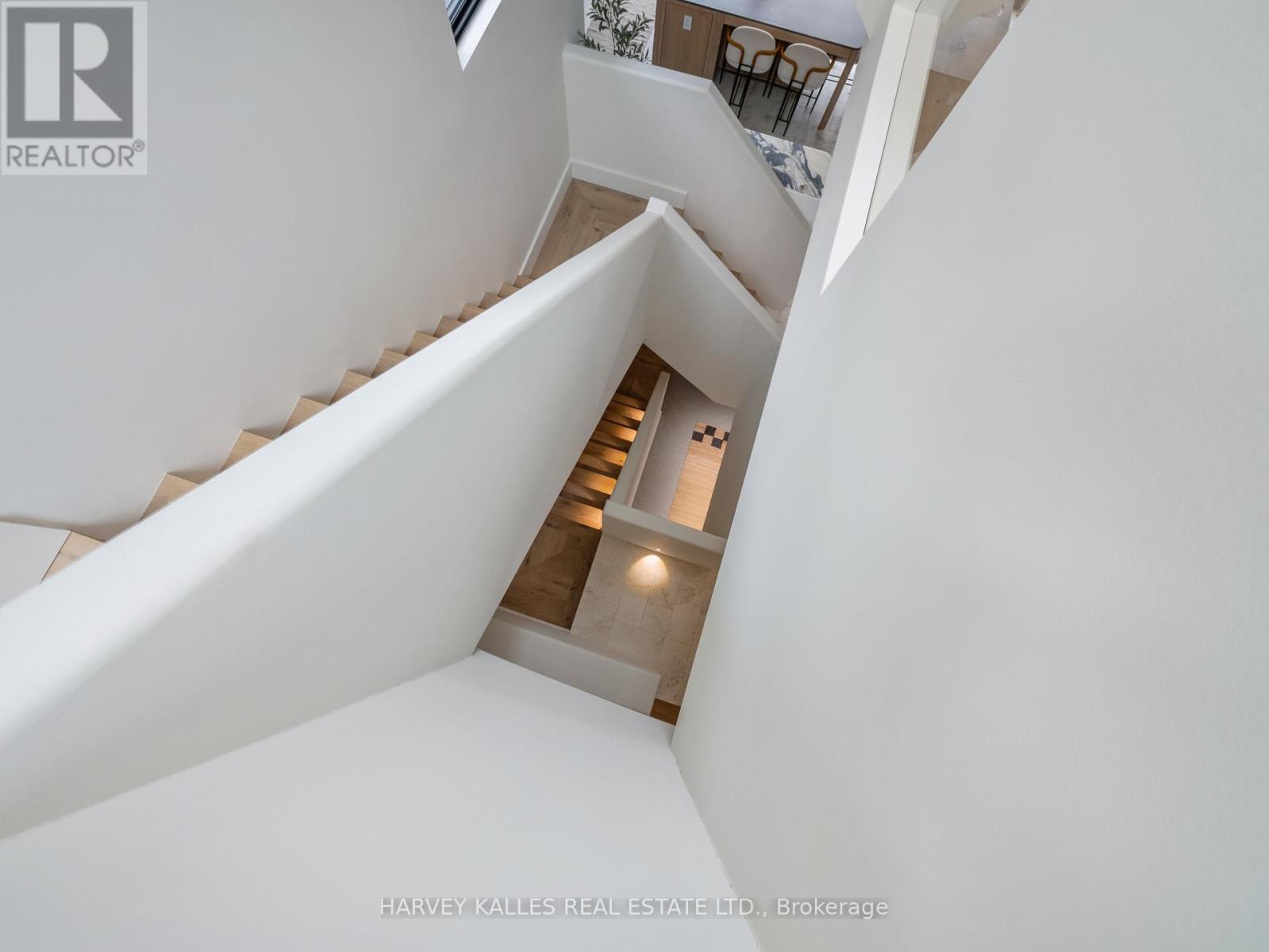 239 Borden Street, Toronto, Ontario  M5S 2N5 - Photo 19 - C13792922