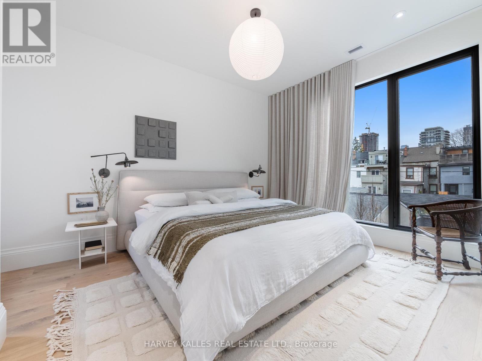 239 Borden Street, Toronto, Ontario  M5S 2N5 - Photo 29 - C13792922