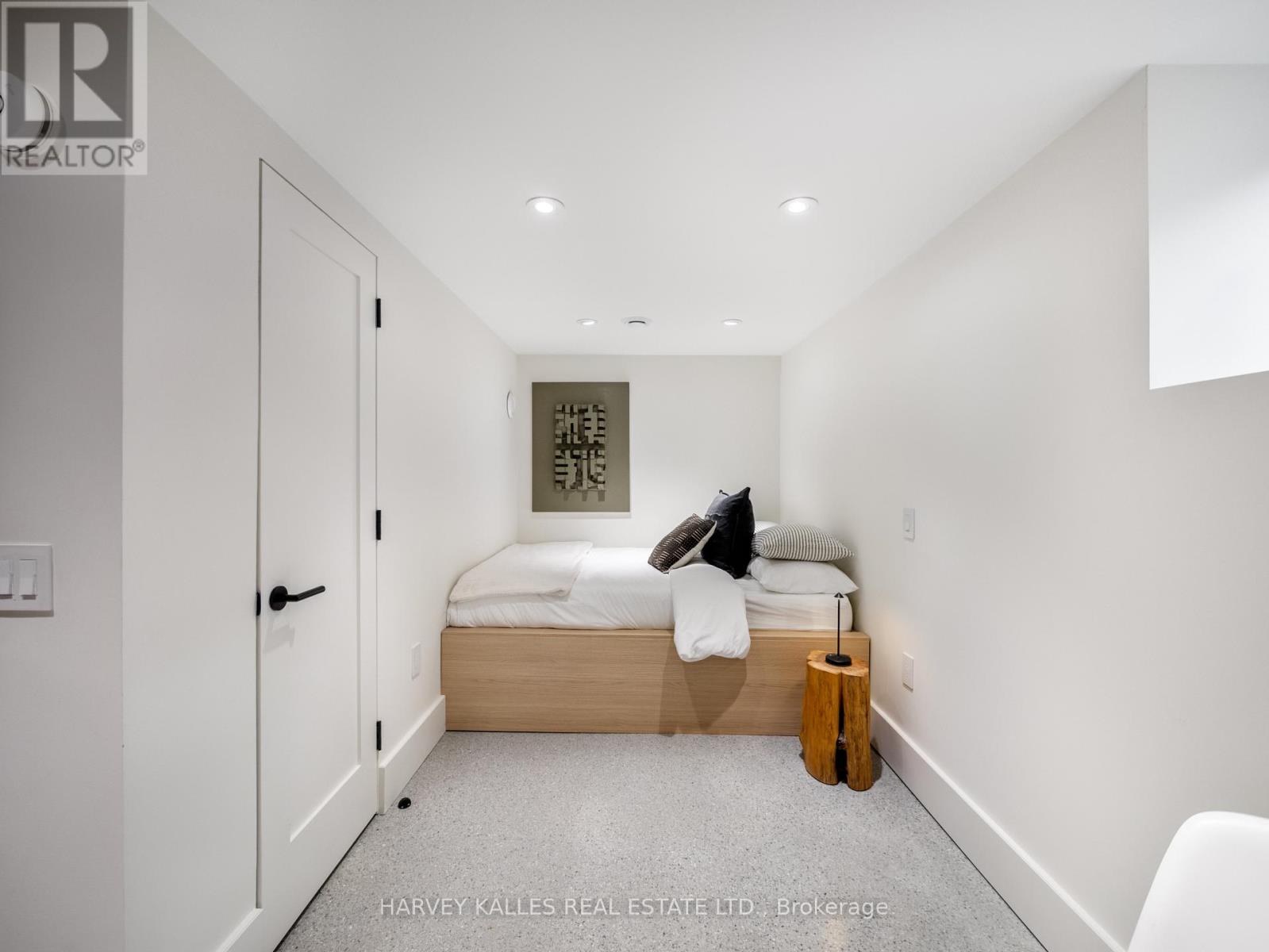 239 Borden Street, Toronto, Ontario  M5S 2N5 - Photo 43 - C13792922