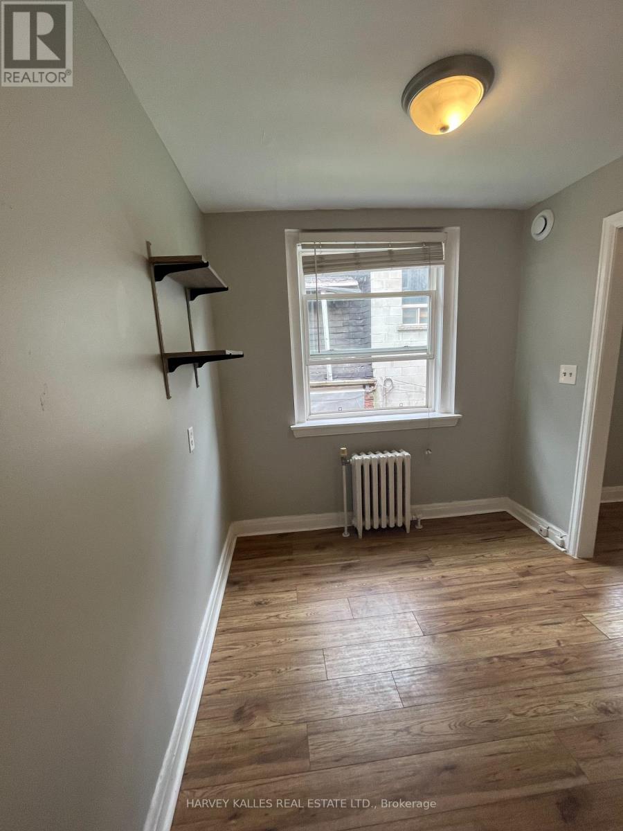32 - 3 Elm Grove Avenue, Toronto, Ontario M6K 2H9 - Photo 8 - W13792916
