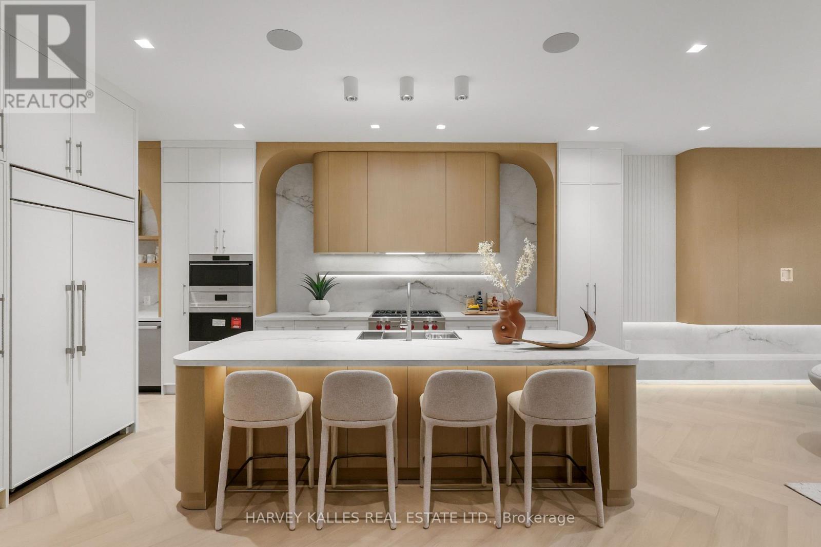 108 Heath Street W, Toronto, Ontario  M4V 1T6 - Photo 10 - C13793092