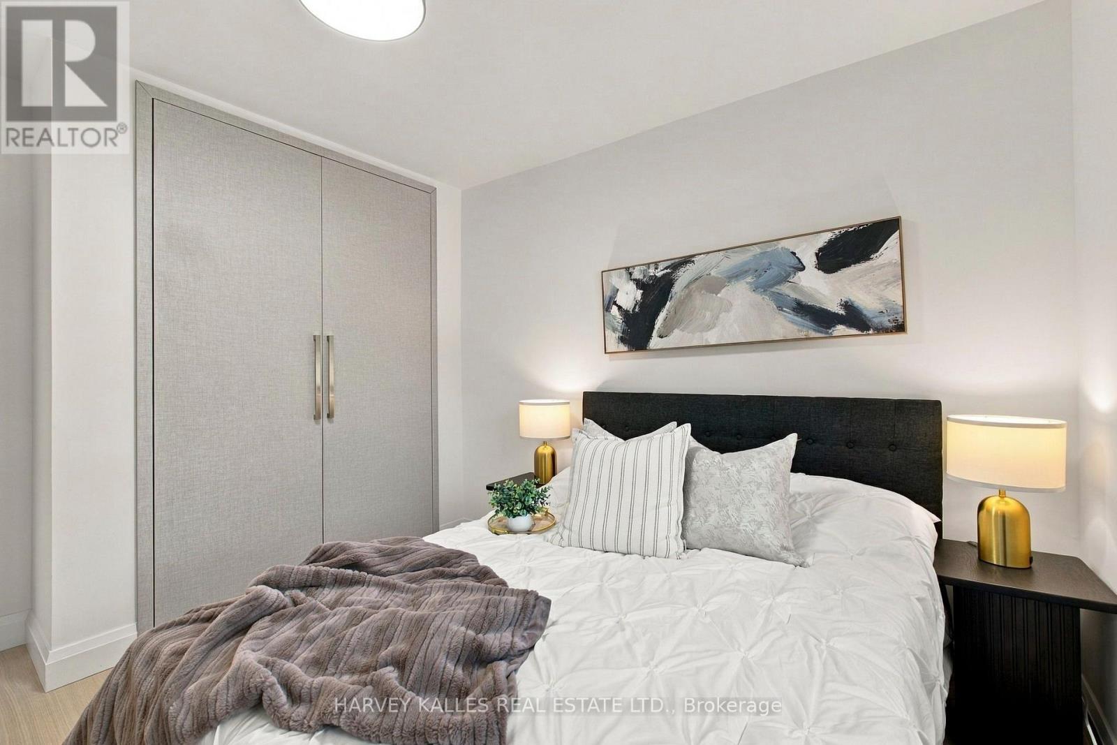 547 Melrose Avenue, Toronto, Ontario M5M 2A4 - Photo 21 - C13793344