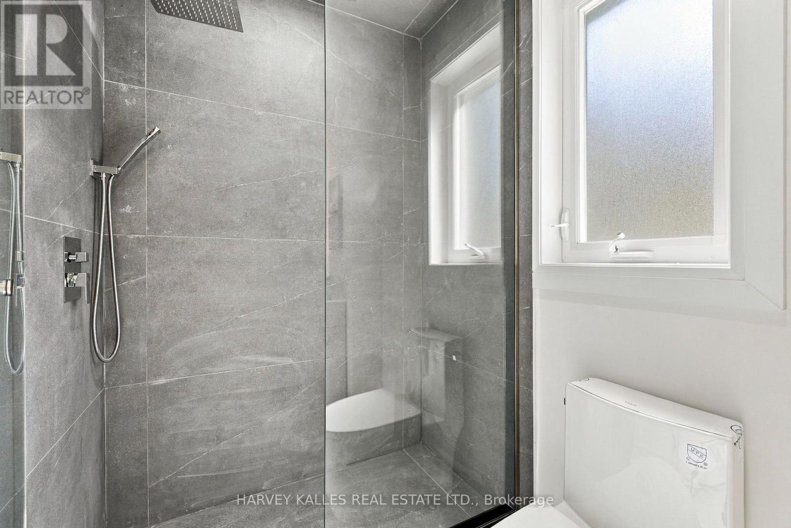 547 Melrose Avenue, Toronto, Ontario M5M 2A4 - Photo 24 - C13793344
