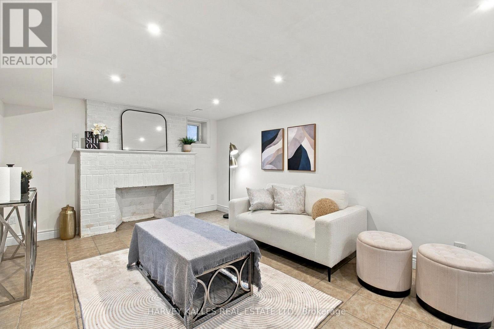 547 Melrose Avenue, Toronto, Ontario M5M 2A4 - Photo 28 - C13793344