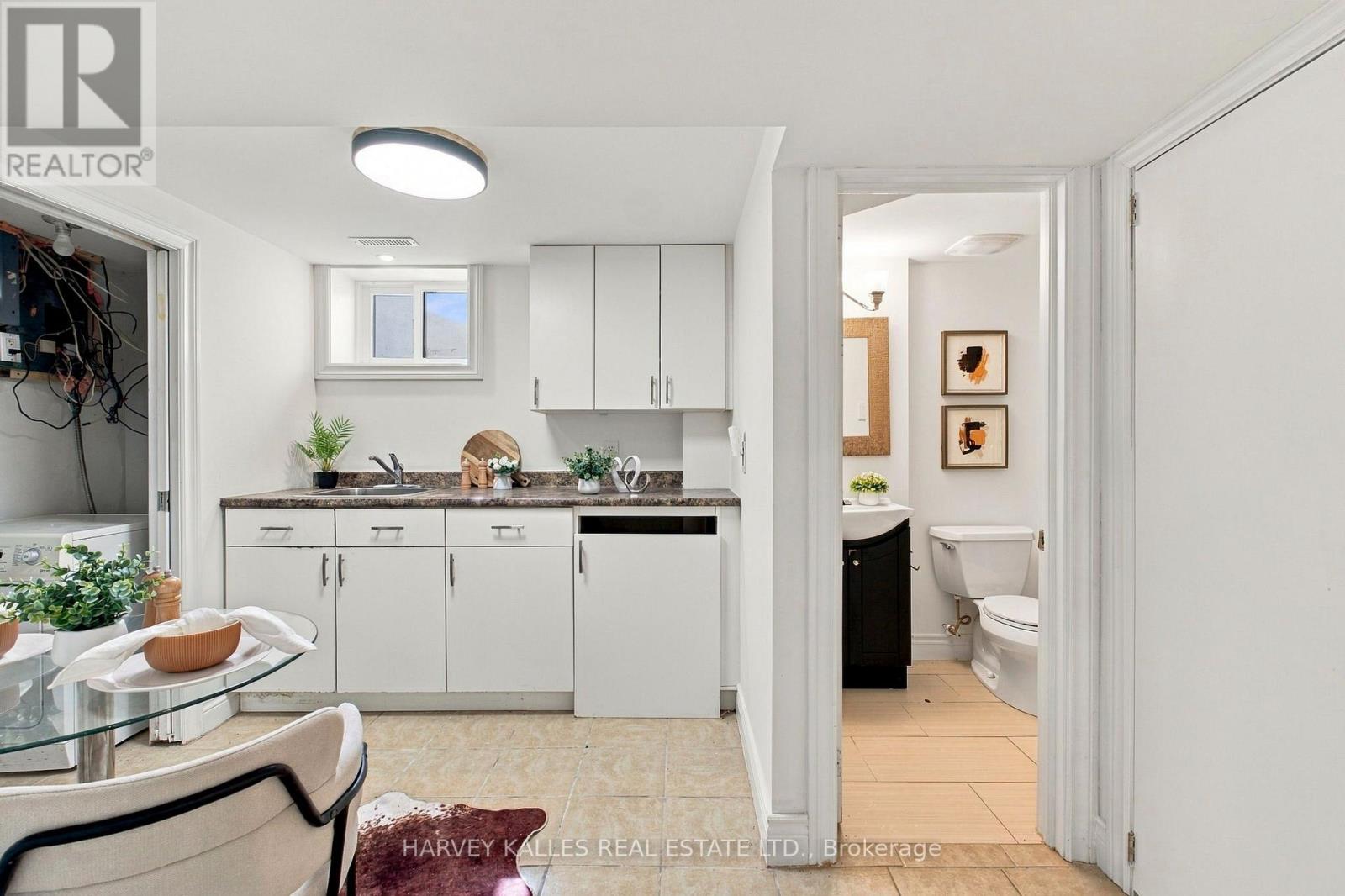 547 Melrose Avenue, Toronto, Ontario M5M 2A4 - Photo 30 - C13793344