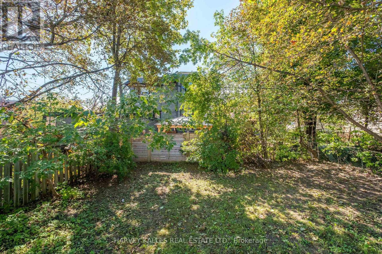 547 Melrose Avenue, Toronto, Ontario M5M 2A4 - Photo 37 - C13793344