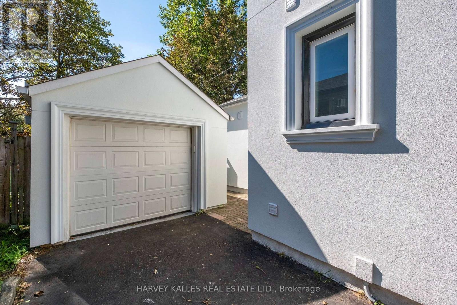 547 Melrose Avenue, Toronto, Ontario M5M 2A4 - Photo 42 - C13793344