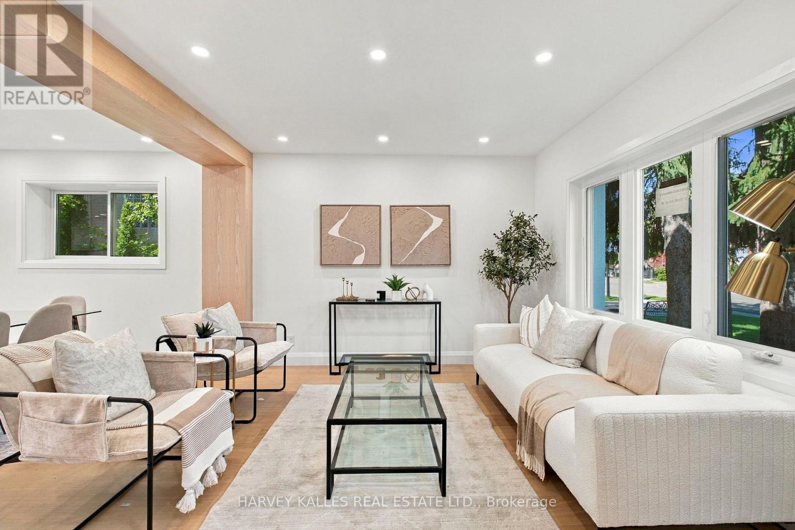 547 Melrose Avenue, Toronto, Ontario M5M 2A4 - Photo 7 - C13793344