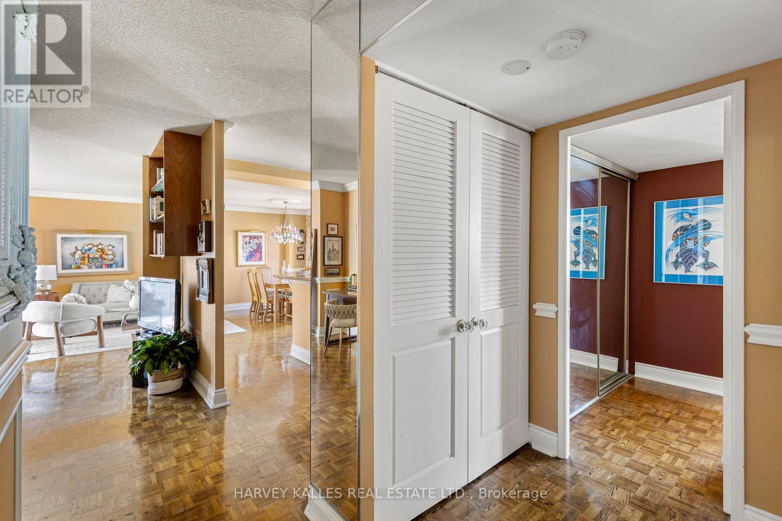 1405 - 95 Lombard Street, Toronto, Ontario M5C 2V3 - Photo 25 - C13793980