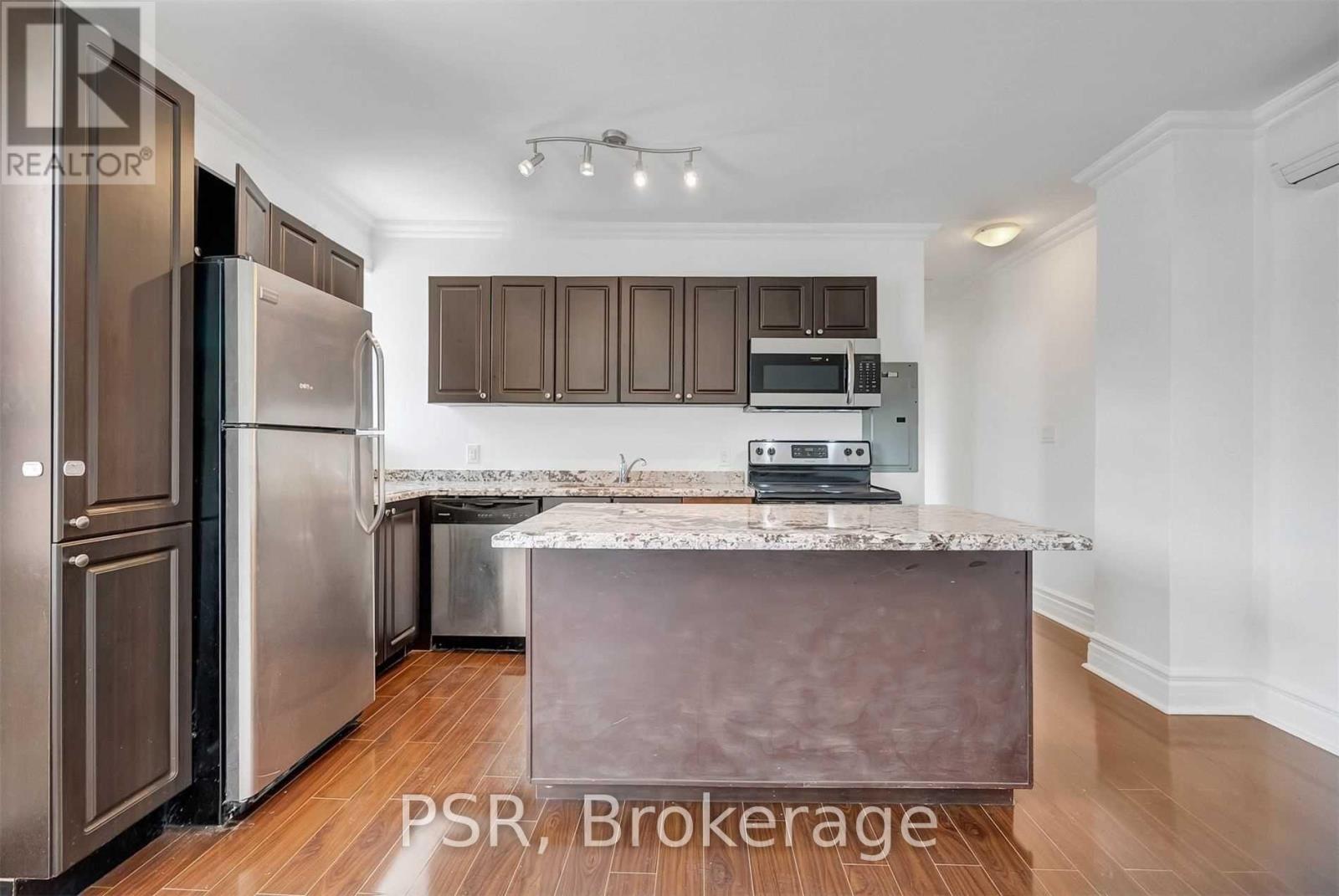 1 - 2 Craighurst Avenue, Toronto, Ontario M4R 1J8 - Photo 3 - C13747172