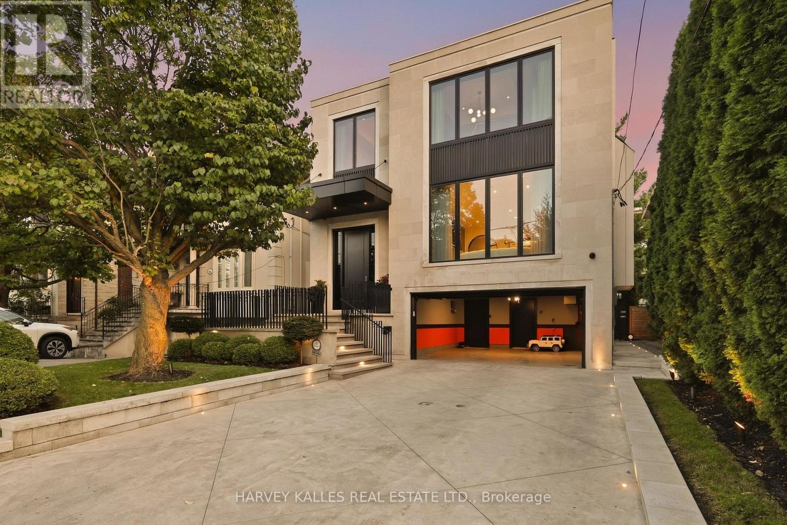 363 Bedford Park Avenue, Toronto, Ontario M5M 1J9 - Photo 2 - C13795772