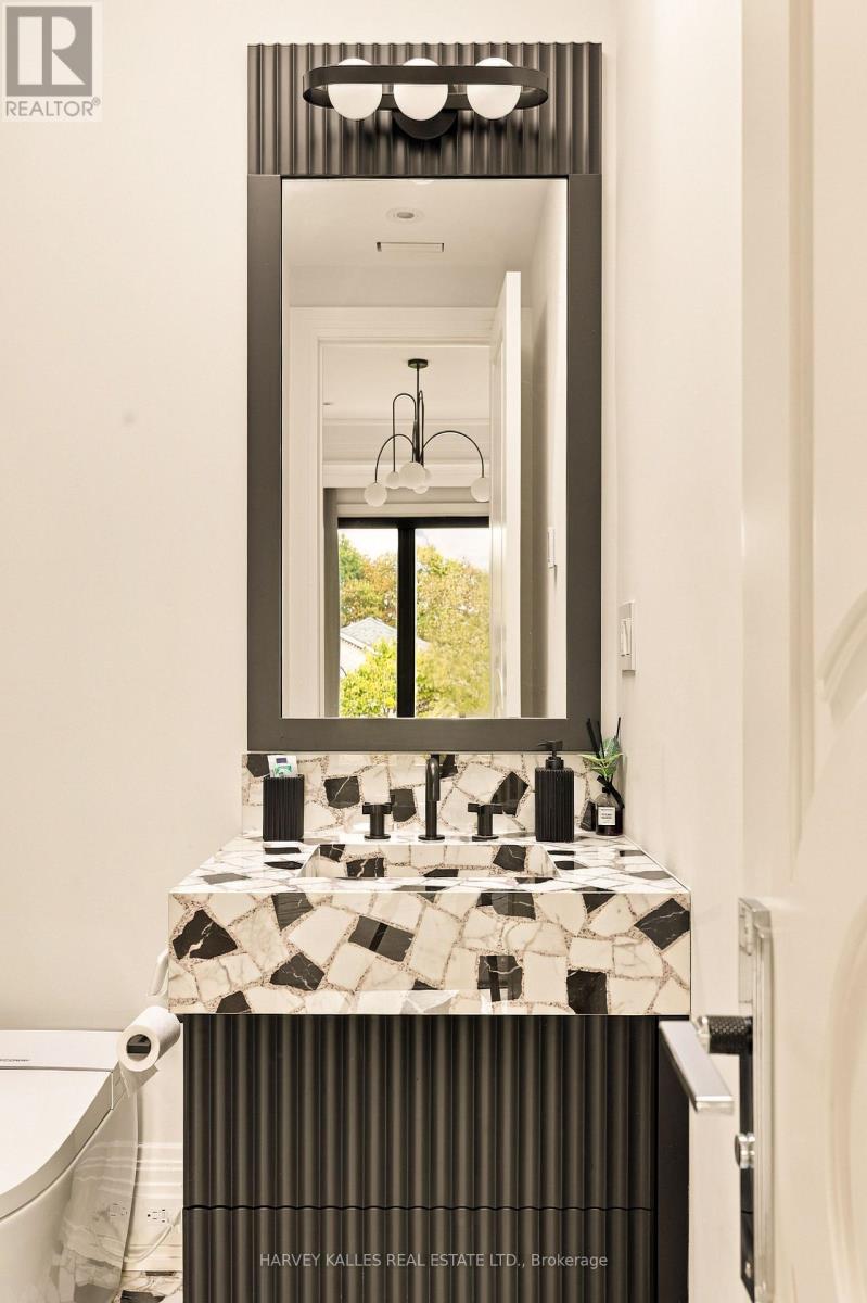 363 Bedford Park Avenue, Toronto, Ontario M5M 1J9 - Photo 29 - C13795772