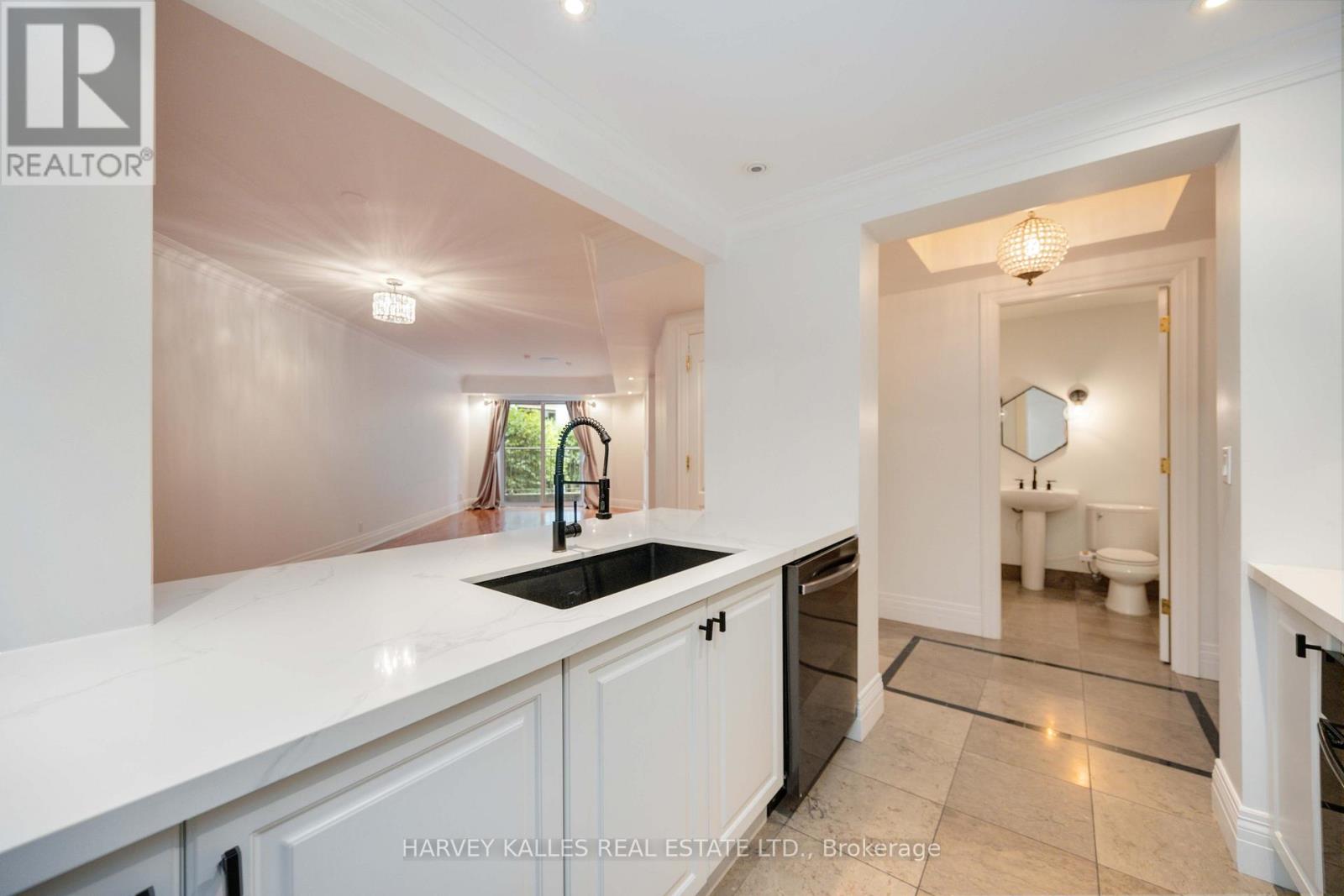 201 - 33 Delisle Avenue, Toronto, Ontario  M4V 3C7 - Photo 10 - C13796002