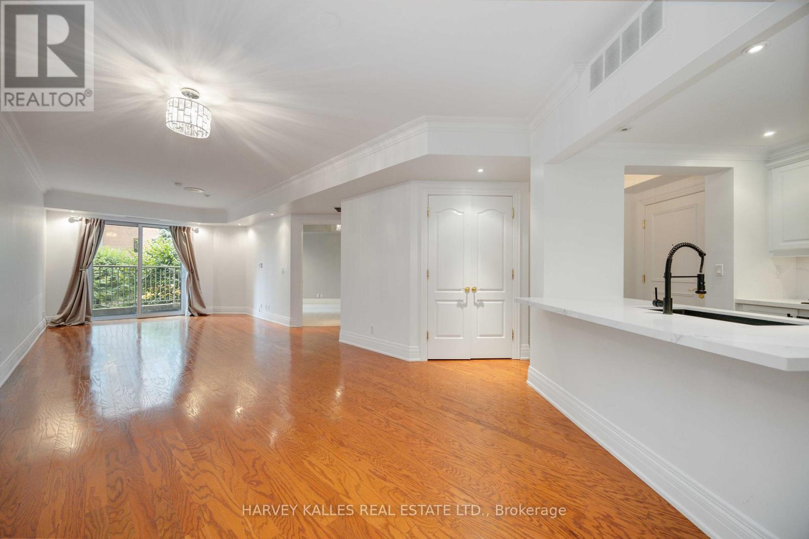201 - 33 Delisle Avenue, Toronto, Ontario  M4V 3C7 - Photo 20 - C13796002