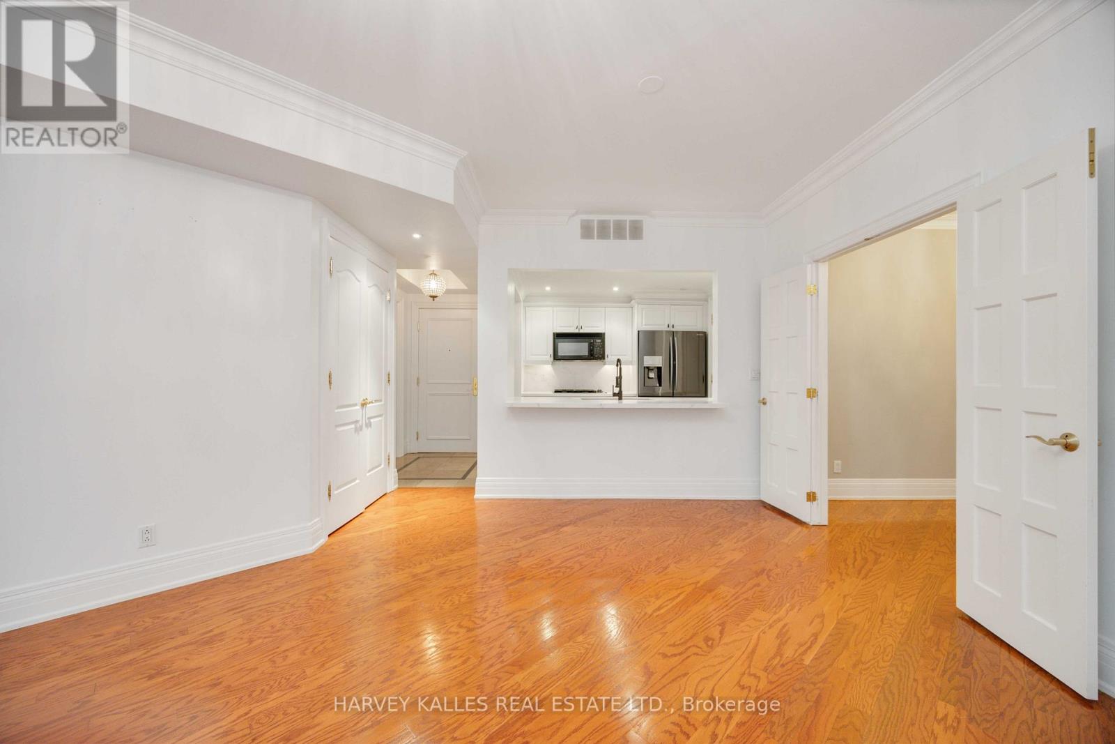 201 - 33 Delisle Avenue, Toronto, Ontario  M4V 3C7 - Photo 22 - C13796002