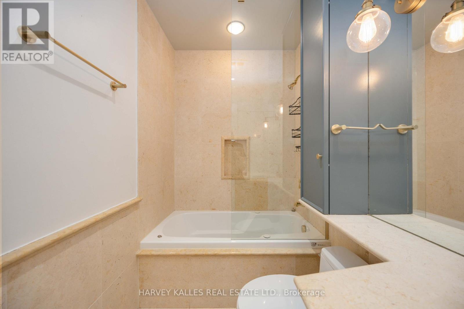 201 - 33 Delisle Avenue, Toronto, Ontario  M4V 3C7 - Photo 37 - C13796002