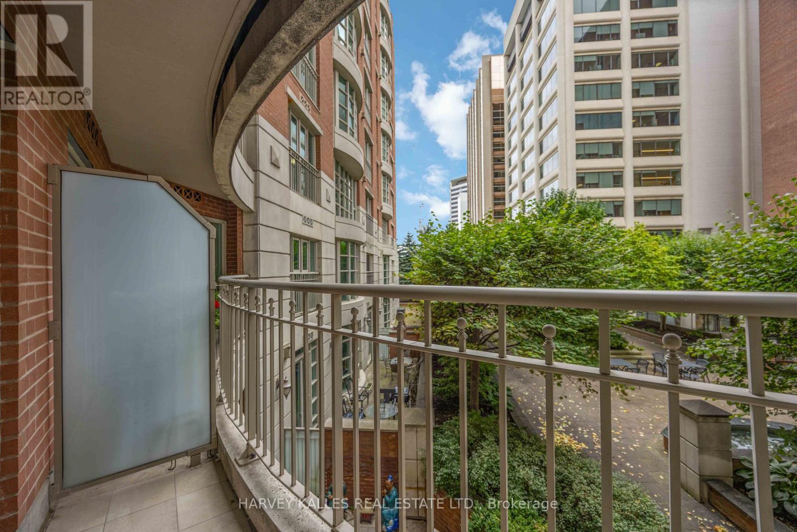 201 - 33 Delisle Avenue, Toronto, Ontario M4V 3C7 - Photo 46 - C13796002