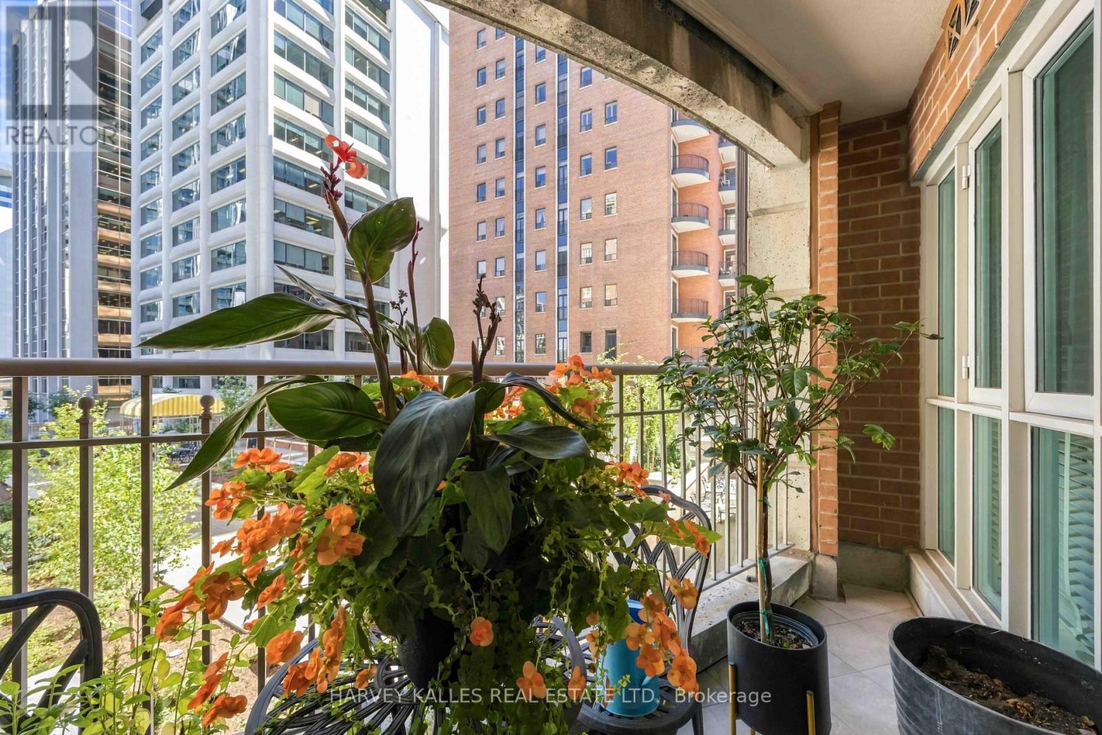 201 - 33 Delisle Avenue, Toronto, Ontario M4V 3C7 - Photo 48 - C13796002