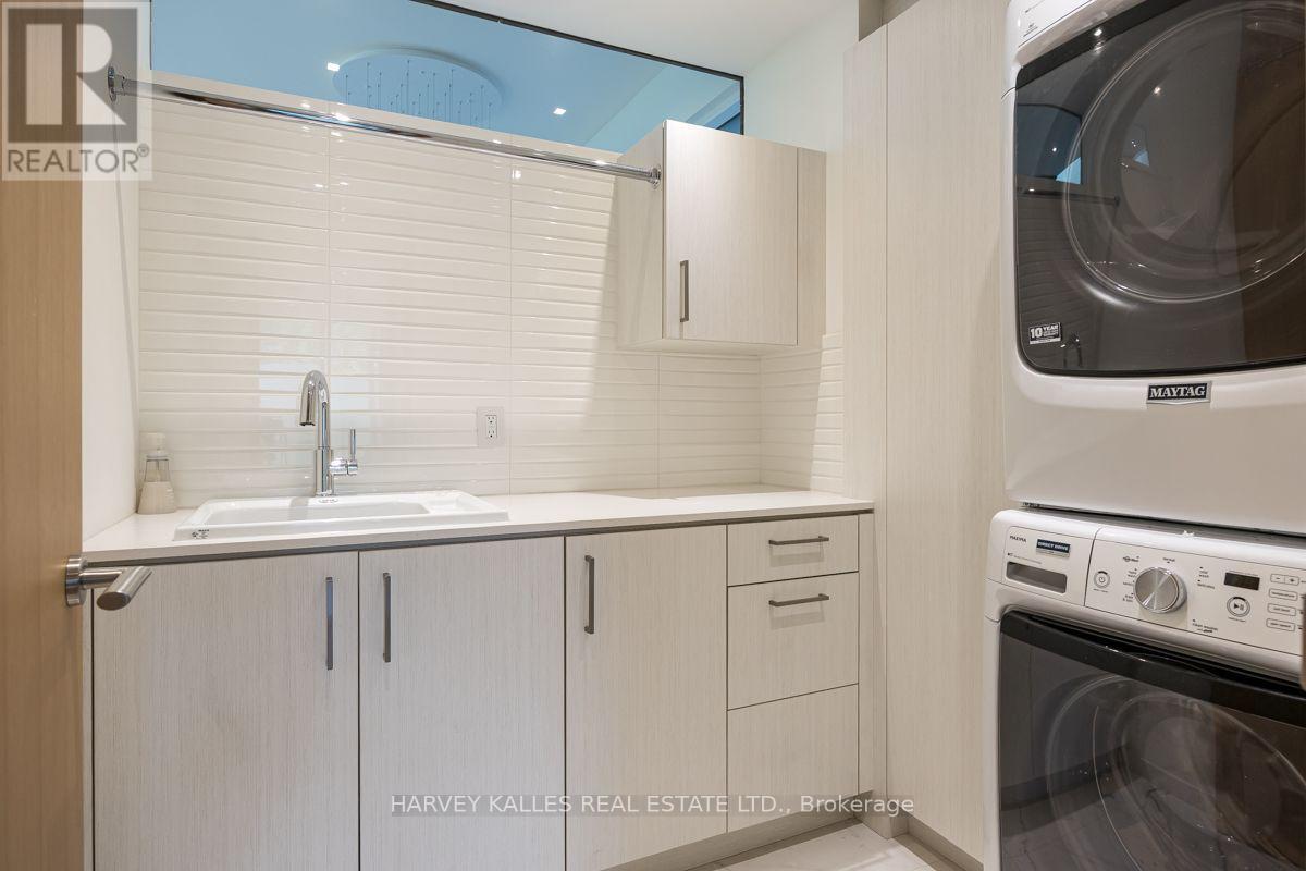 5 Relmar Road, Toronto, Ontario M5P 2Y4 - Photo 25 - C13797024