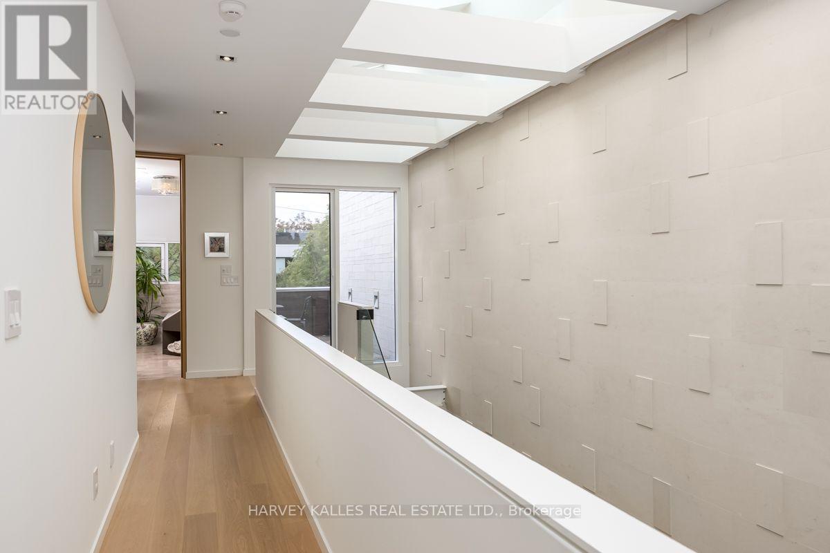 5 Relmar Road, Toronto, Ontario M5P 2Y4 - Photo 31 - C13797024