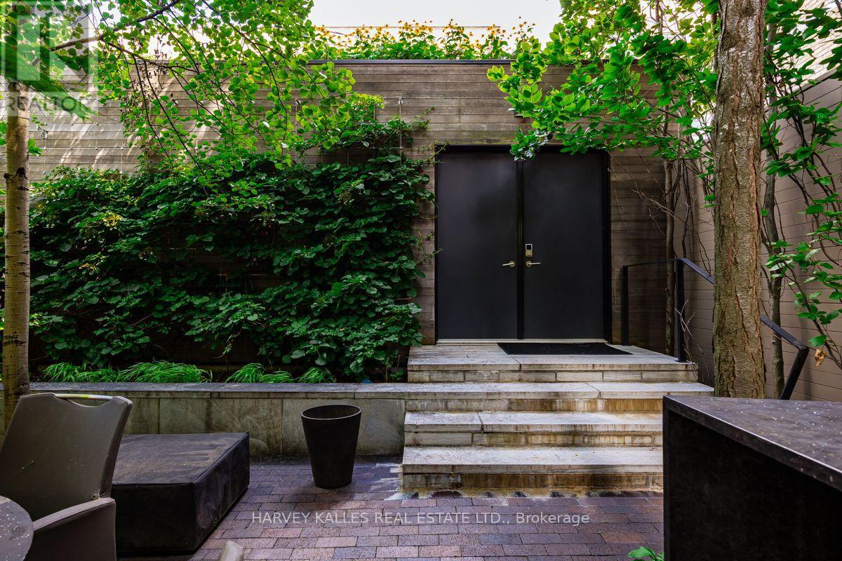 5 Relmar Road, Toronto, Ontario M5P 2Y4 - Photo 45 - C13797024