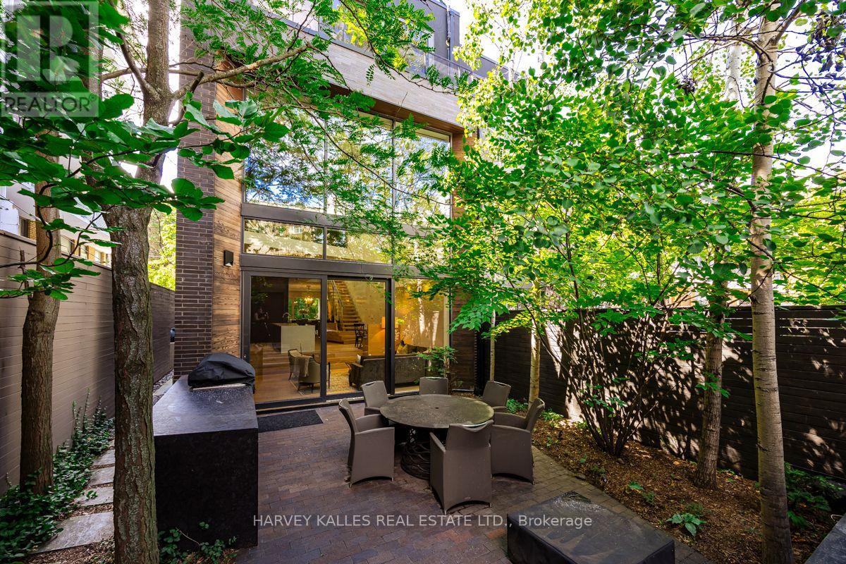 5 Relmar Road, Toronto, Ontario M5P 2Y4 - Photo 46 - C13797024
