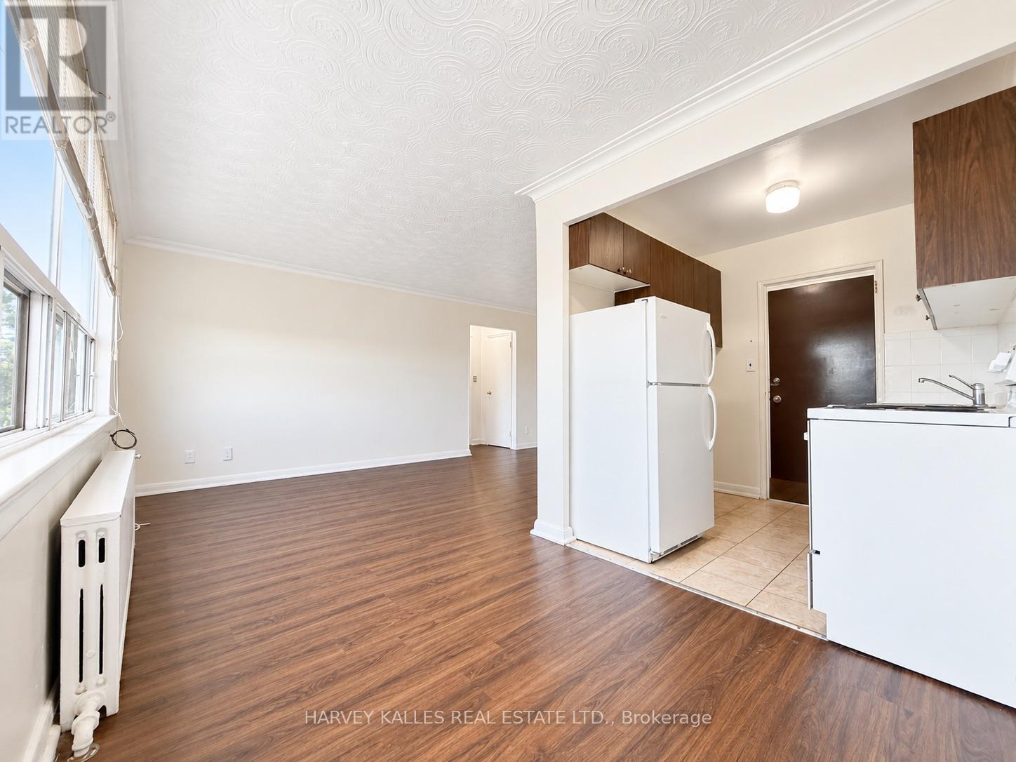402 - 1490 Eglinton Avenue W, Toronto, Ontario  M6E 2G5 - Photo 4 - W13798440