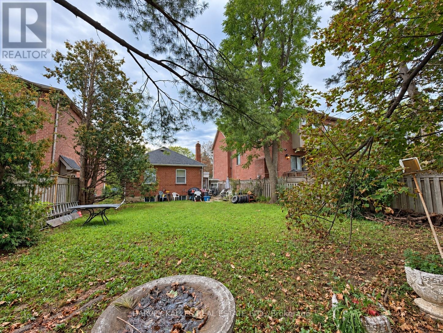 78 Bannockburn Avenue, Toronto, Ontario  M5M 2N1 - Photo 5 - C13799094