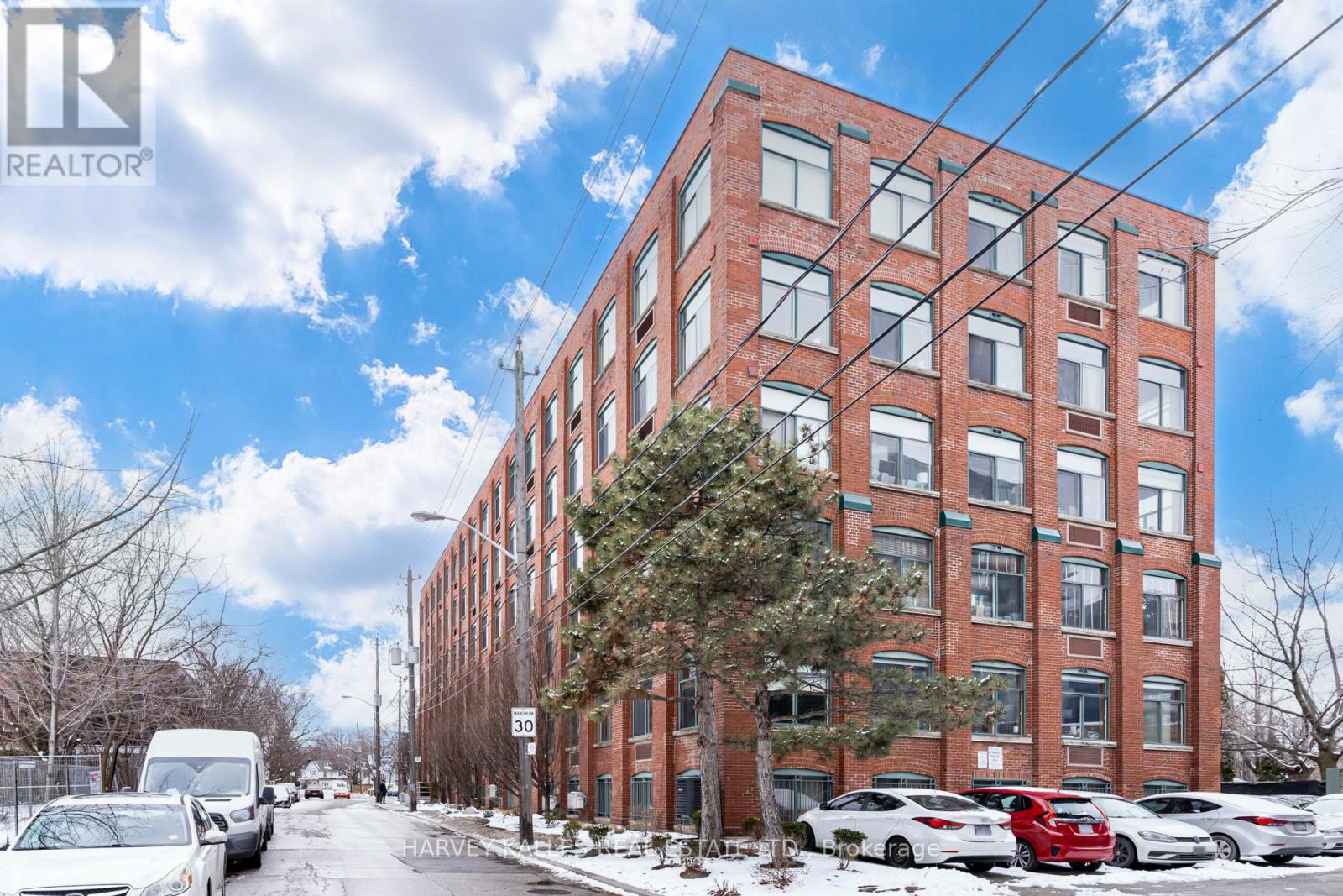 304 - 24 Noble Street, Toronto, Ontario  M6K 2C8 - Photo 3 - W13799174