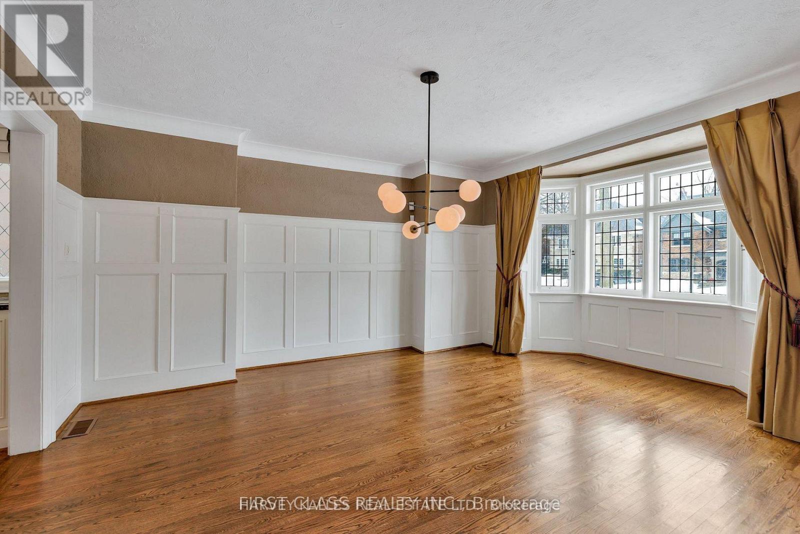 80 Douglas Drive, Toronto, Ontario  M4W 2B4 - Photo 10 - C13800120