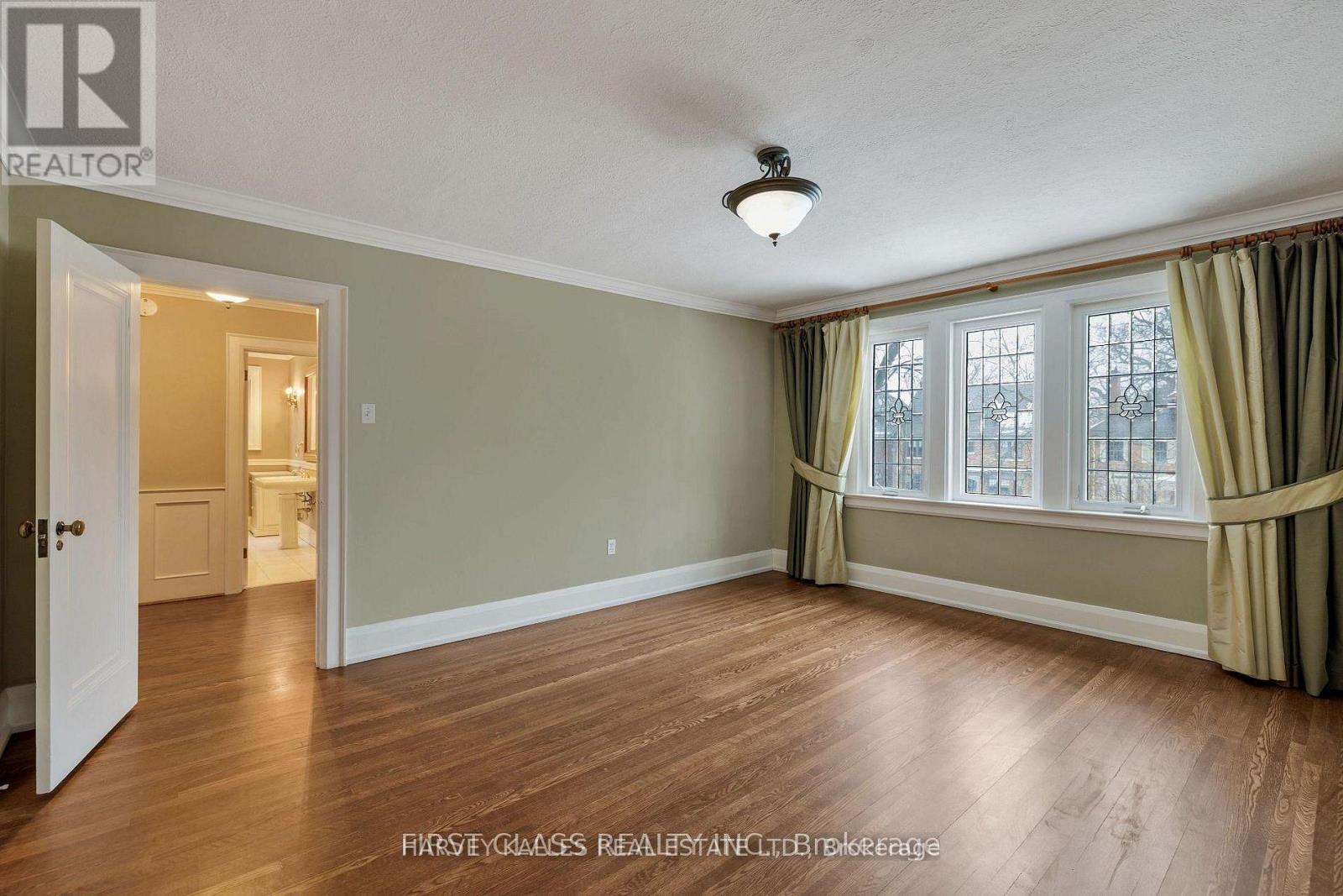 80 Douglas Drive, Toronto, Ontario  M4W 2B4 - Photo 35 - C13800120