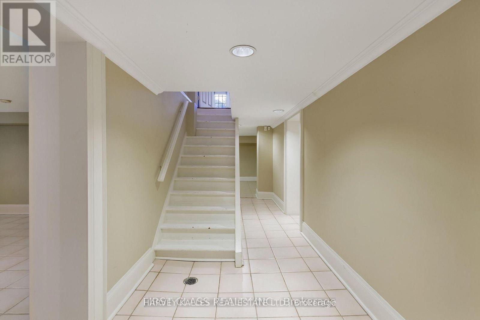 80 Douglas Drive, Toronto, Ontario  M4W 2B4 - Photo 42 - C13800120
