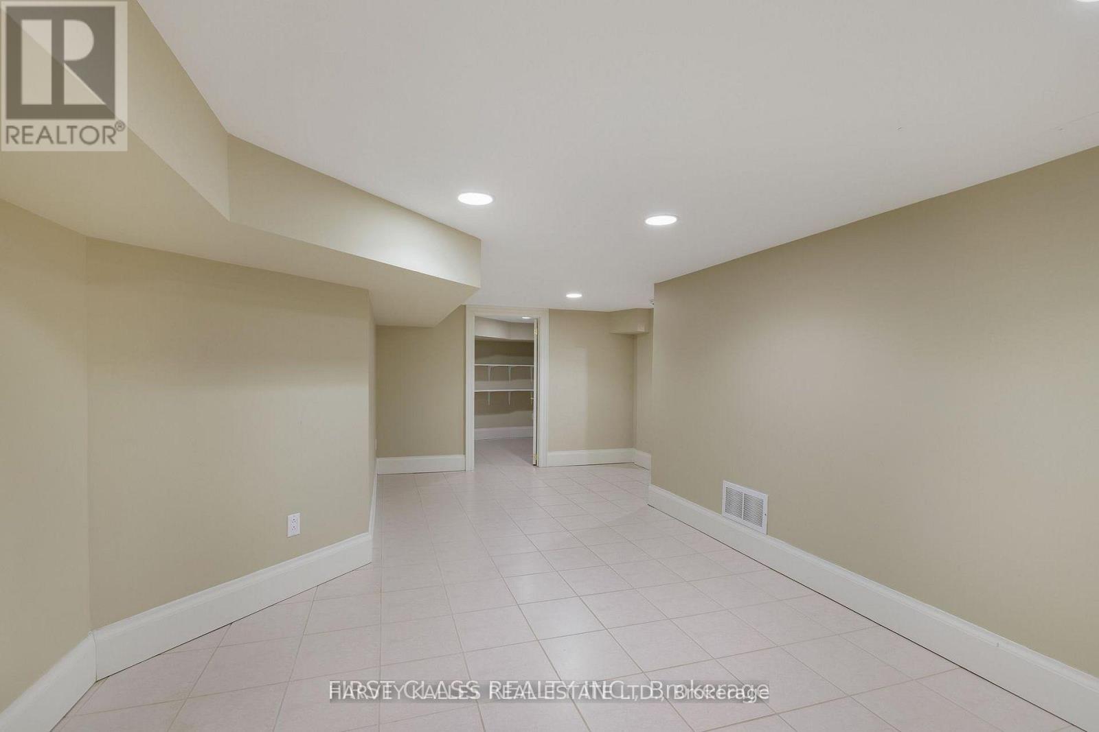 80 Douglas Drive, Toronto, Ontario  M4W 2B4 - Photo 46 - C13800120
