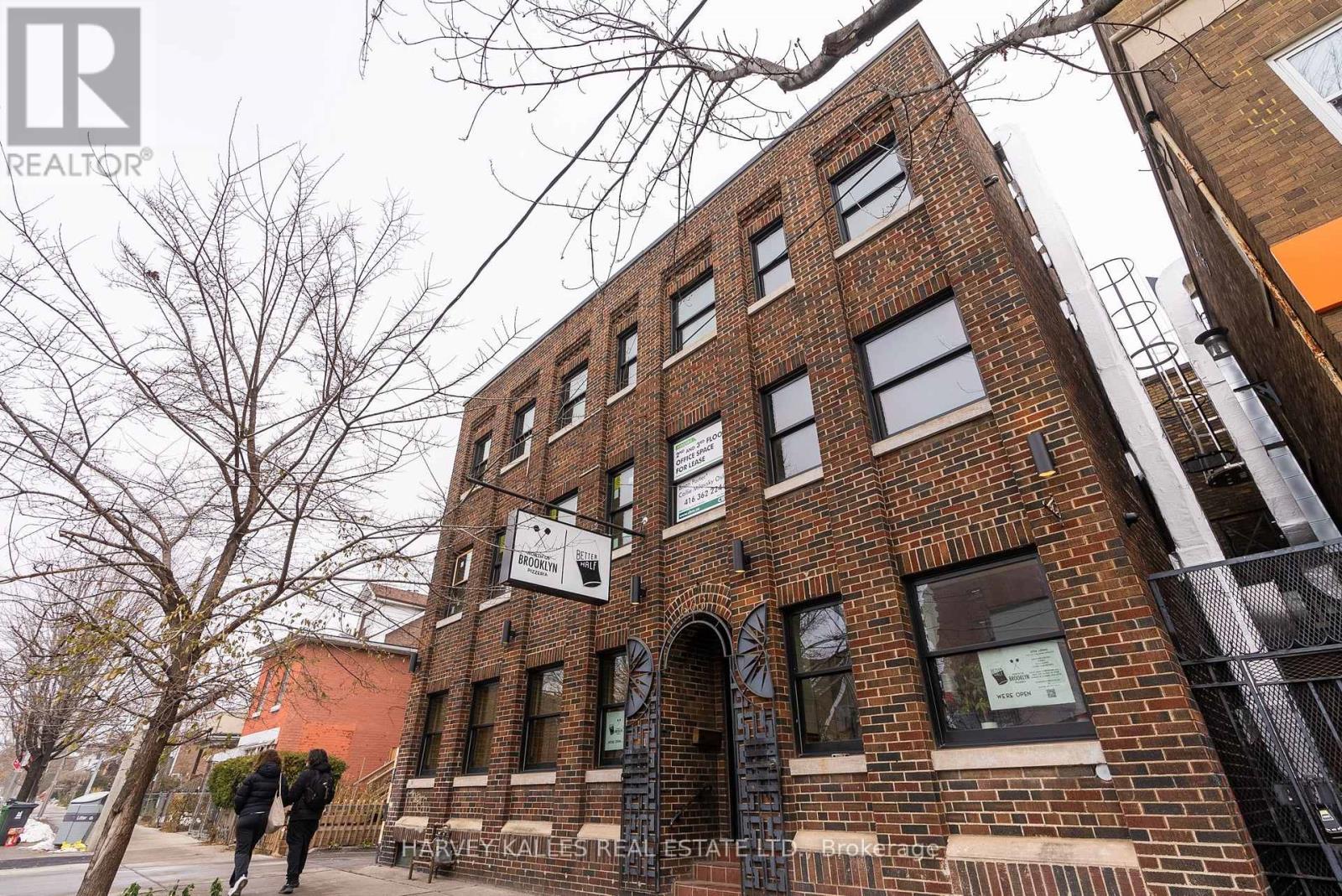 ONE - 663 GREENWOOD AVENUE, Toronto, Ontario