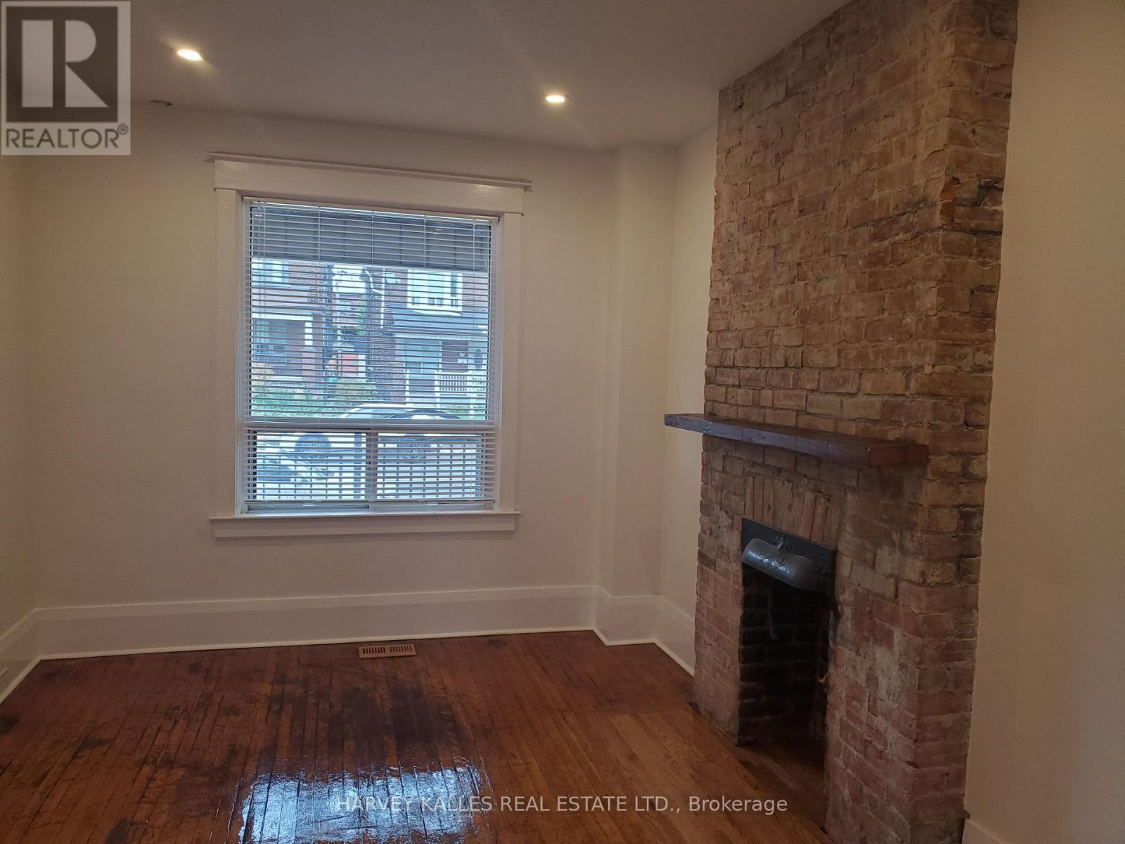 Main - 1300 Lansdowne Avenue, Toronto, Ontario M6K 2V9 - Photo 11 - W13807080