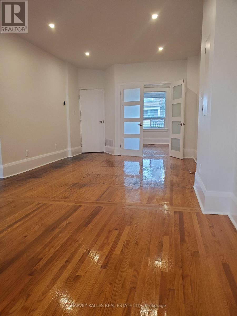 Main - 1300 Lansdowne Avenue, Toronto, Ontario M6K 2V9 - Photo 16 - W13807080