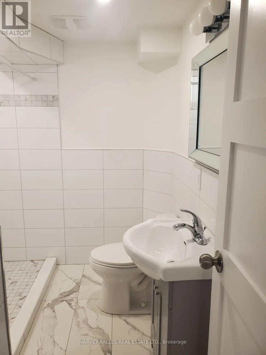 Main - 1300 Lansdowne Avenue, Toronto, Ontario M6K 2V9 - Photo 34 - W13807080