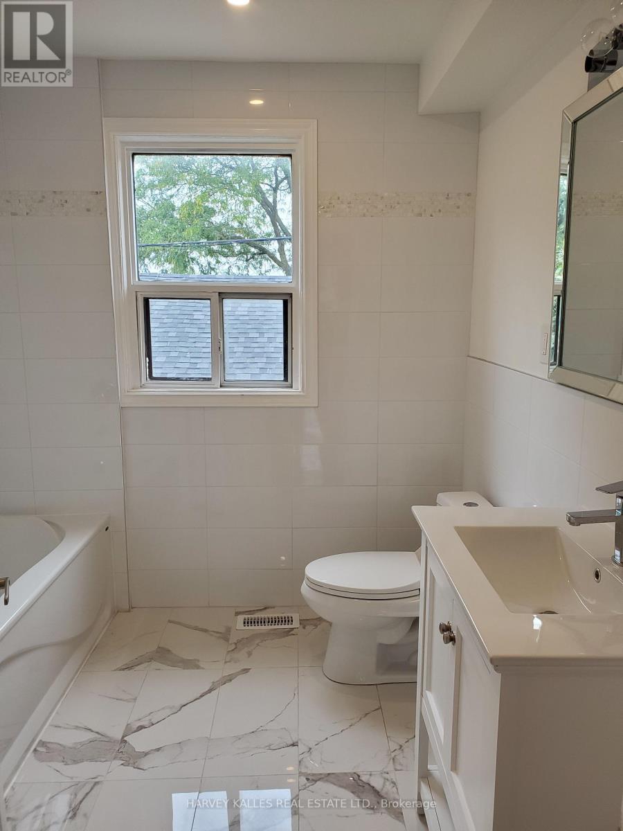 Main - 1300 Lansdowne Avenue, Toronto, Ontario M6K 2V9 - Photo 39 - W13807080