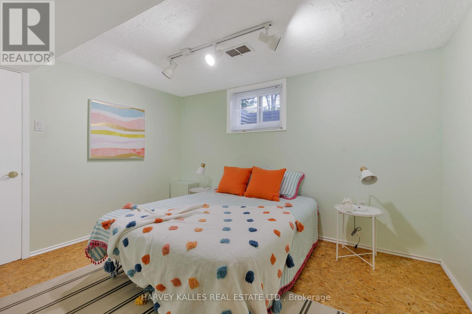 63 Twyford Road, Toronto, Ontario M9A 1W5 - Photo 40 - W13808262