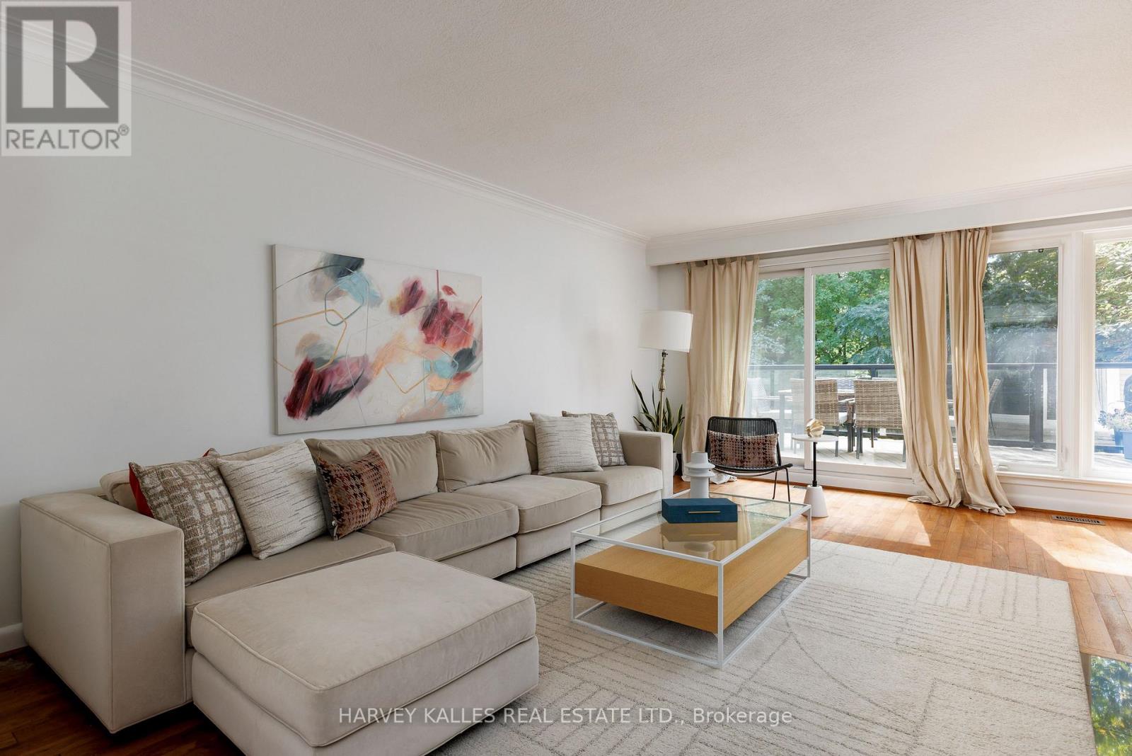 63 Twyford Road, Toronto, Ontario M9A 1W5 - Photo 5 - W13808262