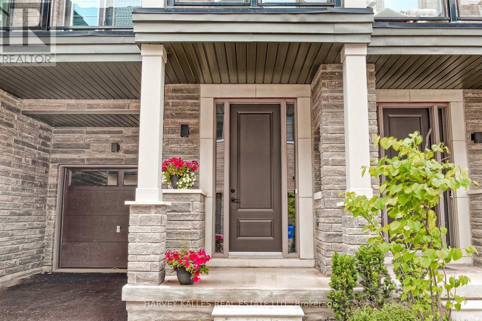 75 De La Roche Drive, Vaughan, Ontario L4H 4Z2 - Photo 2 - N13809616