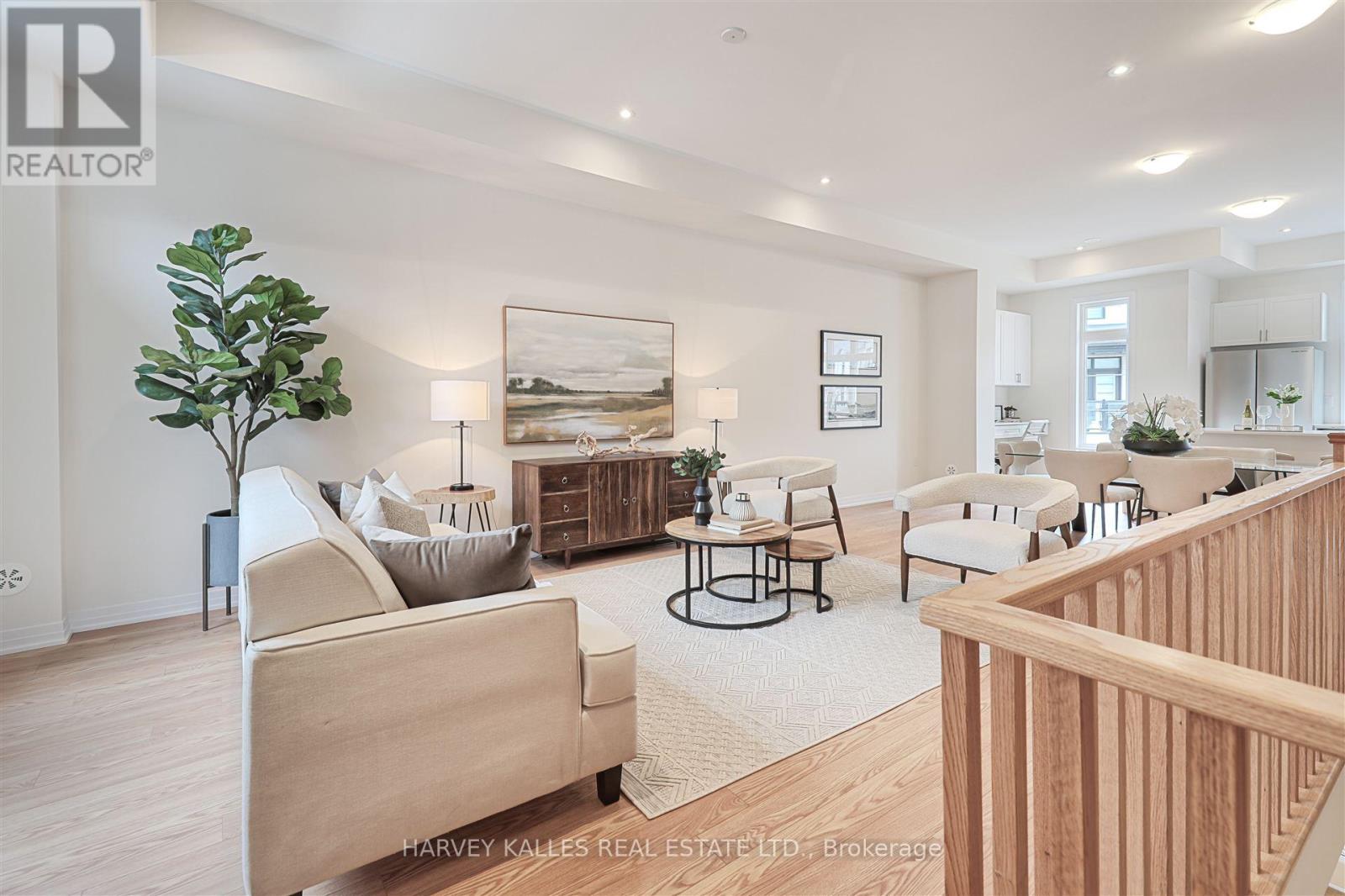 75 De La Roche Drive, Vaughan, Ontario L4H 4Z2 - Photo 5 - N13809616