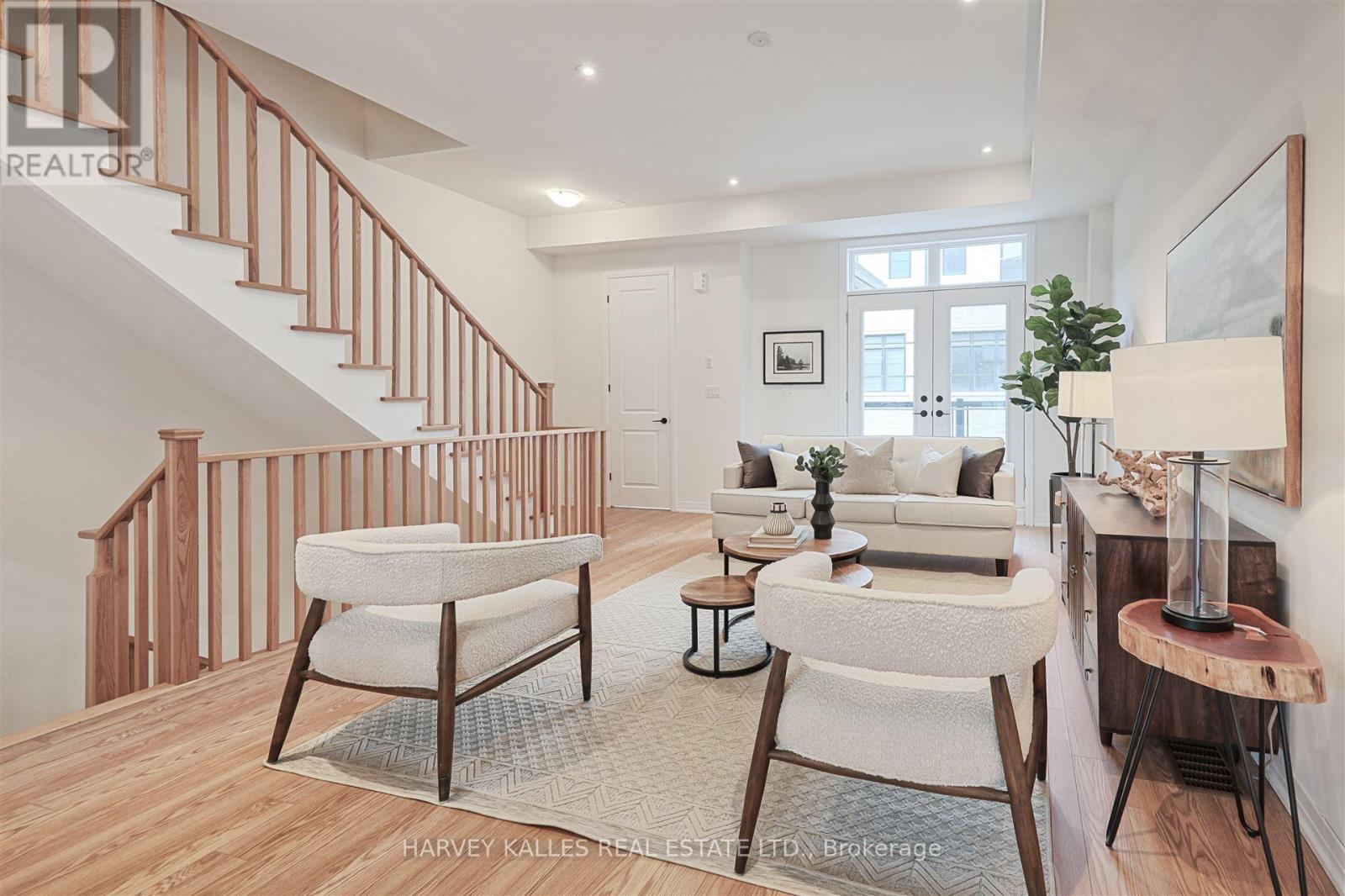75 De La Roche Drive, Vaughan, Ontario L4H 4Z2 - Photo 8 - N13809616