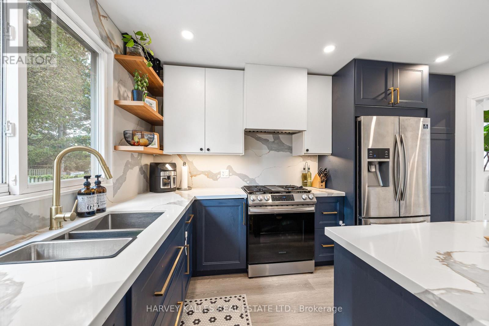 213 Simonston Boulevard, Markham, Ontario L3T 4M3 - Photo 4 - N13810048